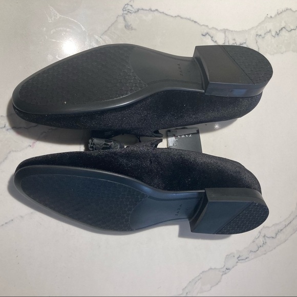 ZARA Sz  41 Suede Smoking Loafer Slipper with Tassels NWT - Picture 8 of 11